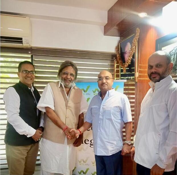 Glimpse from Chamber