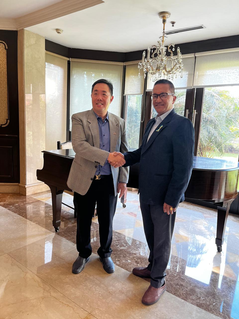 A meeting with Mr. Varodom Pitkanonda, Chairman of the Thai Chamber, was held at Hotel Ashok, New Delhi, to explore business ties between Thailand 🇹🇭 and India 🇮🇳.